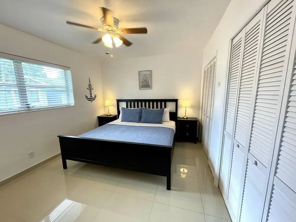 29 NE 3rd Street Dania Beach FL 33004