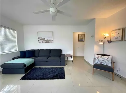 29 NE 3rd Street Dania Beach FL 33004