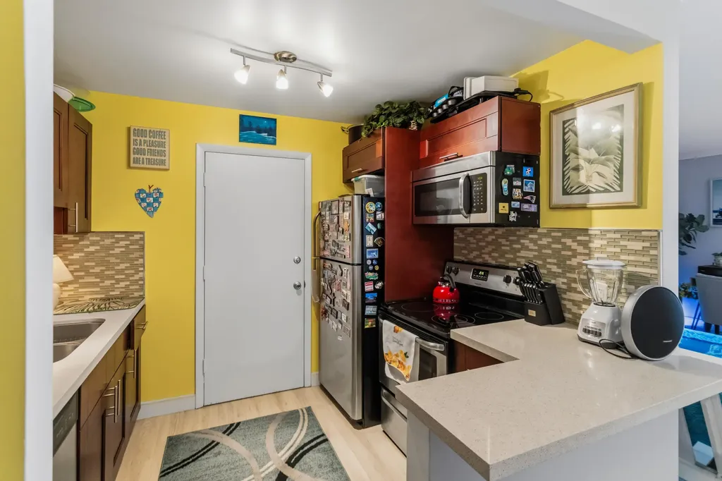 101 E Mcnab Road Pompano Beach FL 33060