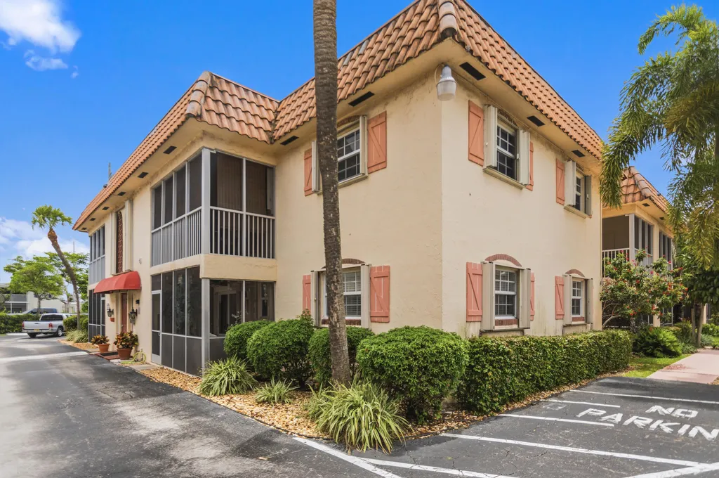 101 E Mcnab Road Pompano Beach FL 33060