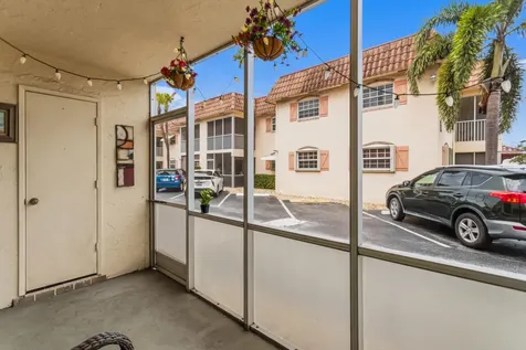101 E Mcnab Road Pompano Beach FL 33060