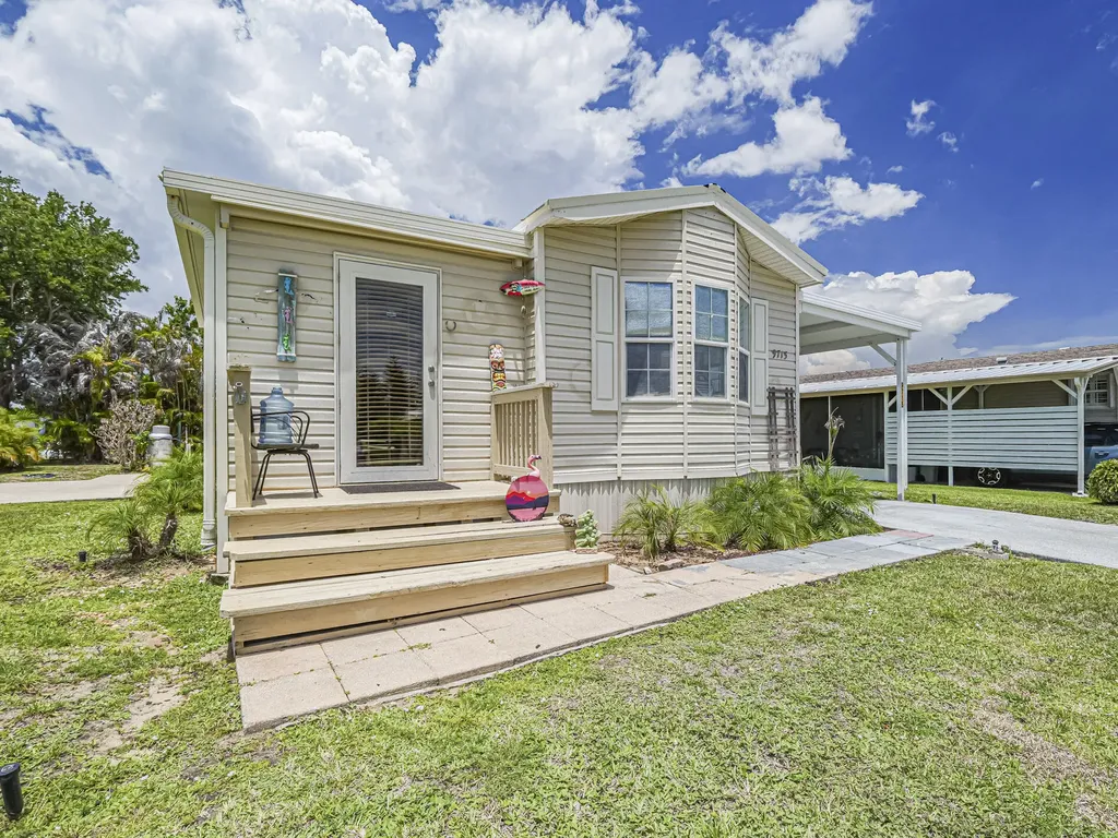 9715 61st Place Sebastian FL 32958