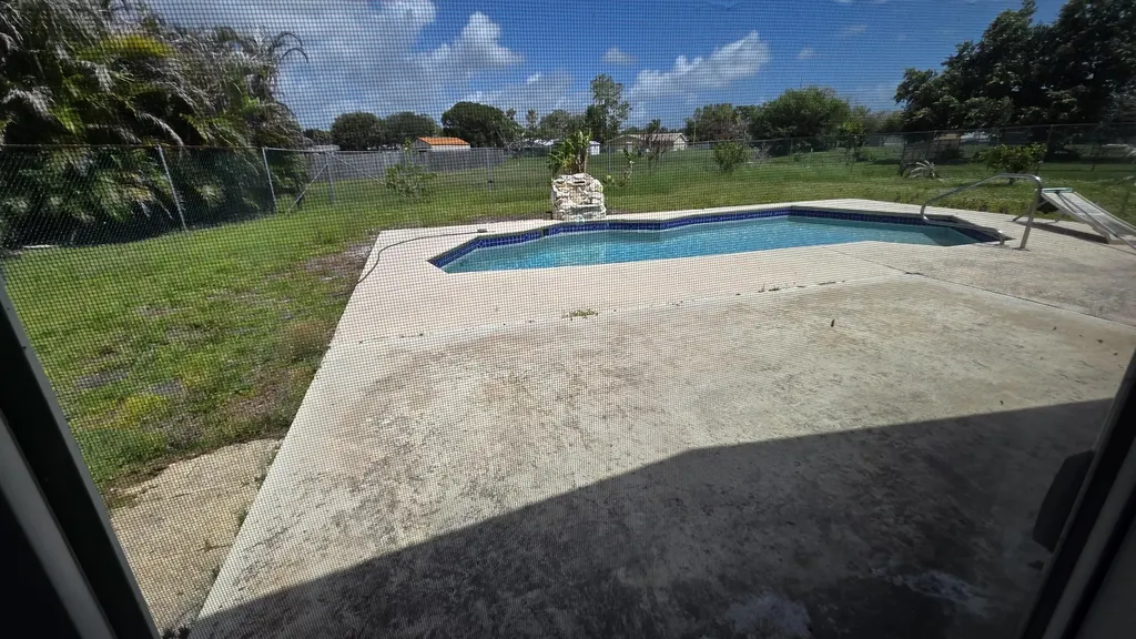 2209 SE East Dunbrooke Circle Port St Lucie FL 34952