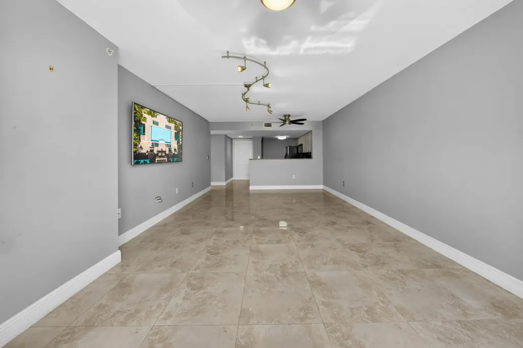 520 SE 5th Avenue Fort Lauderdale FL 33301