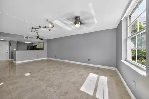 520 SE 5th Avenue Fort Lauderdale FL 33301