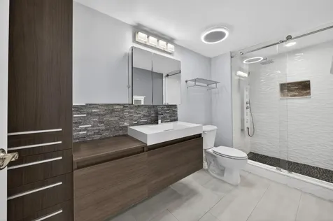 520 SE 5th Avenue Fort Lauderdale FL 33301