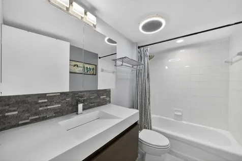 520 SE 5th Avenue Fort Lauderdale FL 33301
