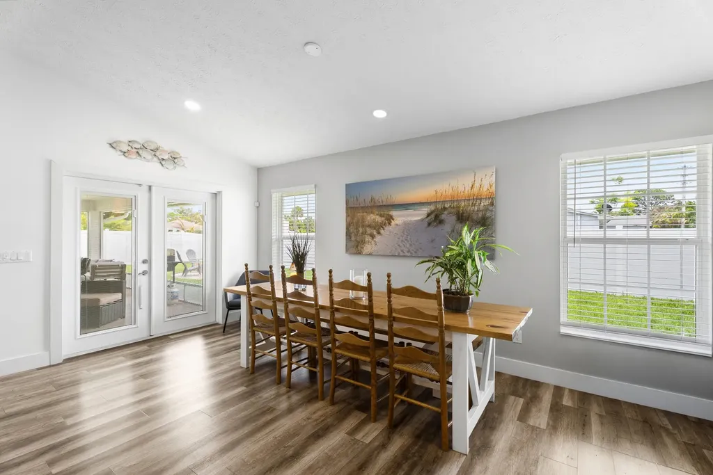 701 SE Dolphin Drive Stuart FL 34996