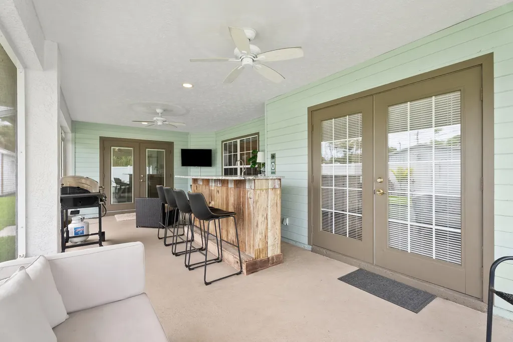 701 SE Dolphin Drive Stuart FL 34996