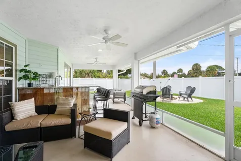 701 SE Dolphin Drive Stuart FL 34996