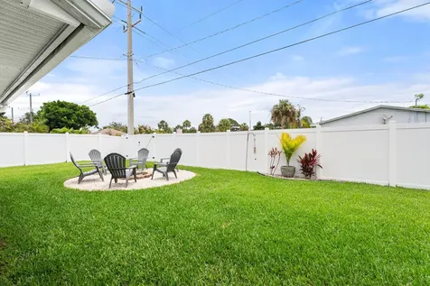 701 SE Dolphin Drive Stuart FL 34996