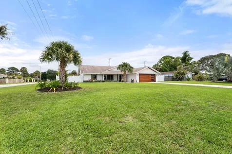 701 SE Dolphin Drive Stuart FL 34996
