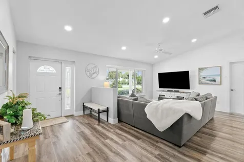 701 SE Dolphin Drive Stuart FL 34996