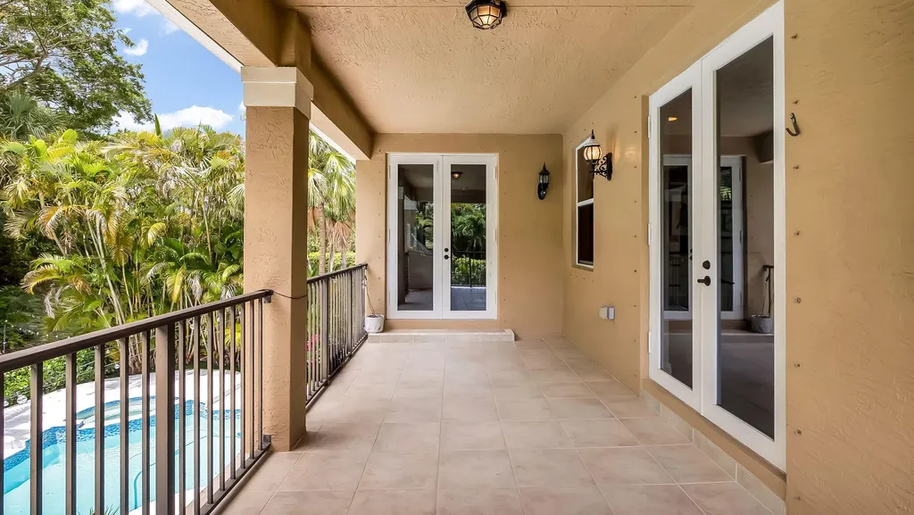 9512 Barletta Winds Point Delray Beach FL 33446