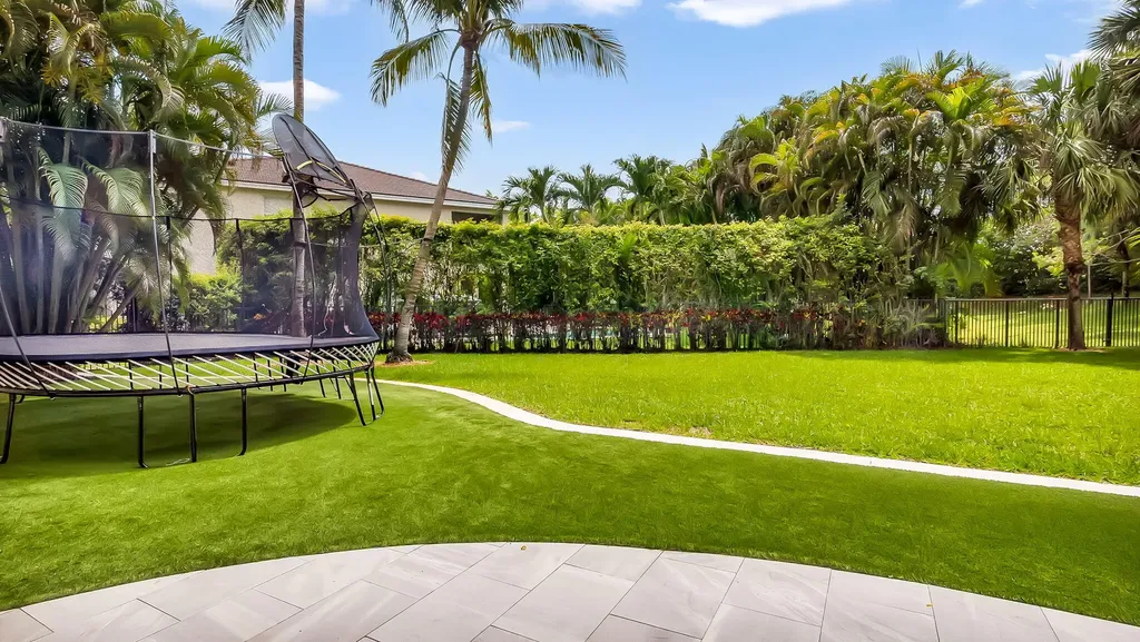 9512 Barletta Winds Point Delray Beach FL 33446
