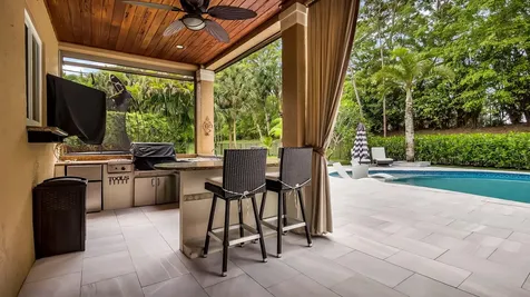 9512 Barletta Winds Point Delray Beach FL 33446