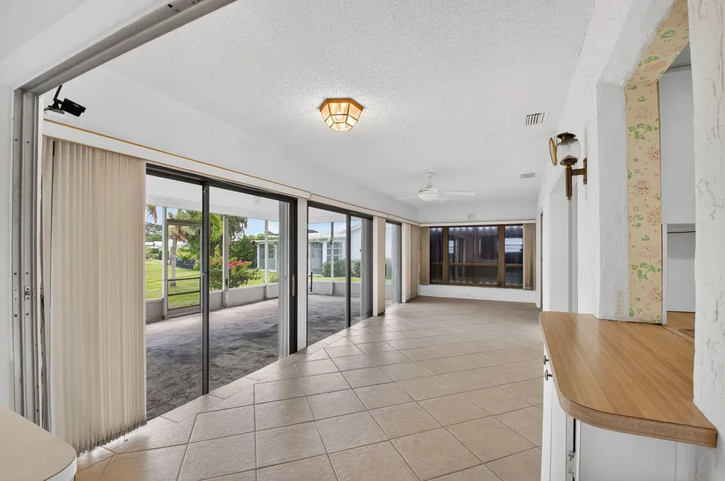 1998 Campanelli Boulevard Boynton Beach FL 33426