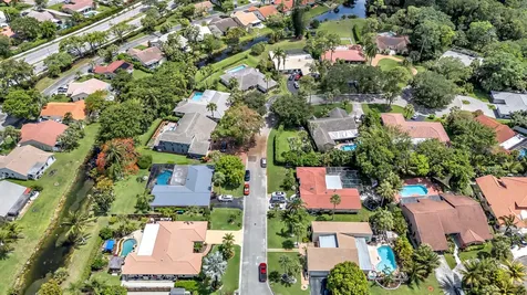 1779 NW 88th Way Coral Springs FL 33071