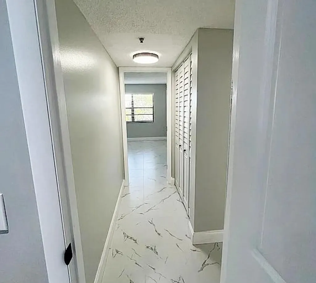 4640 W Lucerne Lakes Boulevard Lake Worth FL 33467