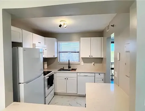 4640 W Lucerne Lakes Boulevard Lake Worth FL 33467