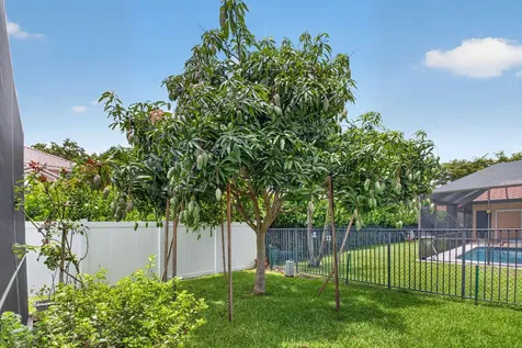 2931 NW 25th Way Boca Raton FL 33434