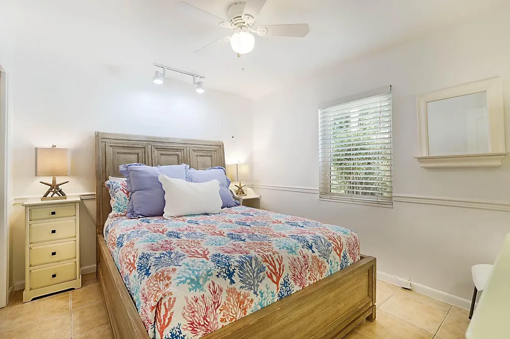 338 NE 7th Avenue Delray Beach FL 33483