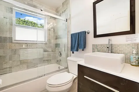 338 NE 7th Avenue Delray Beach FL 33483