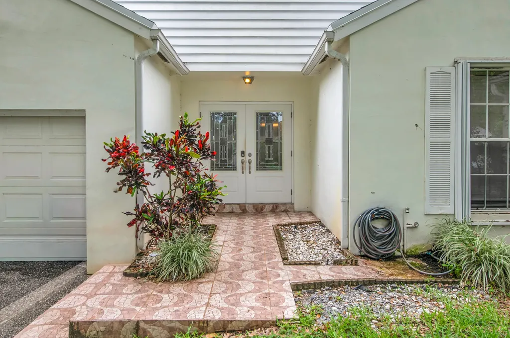 7705 Forest Green Lane Boynton Beach FL 33436