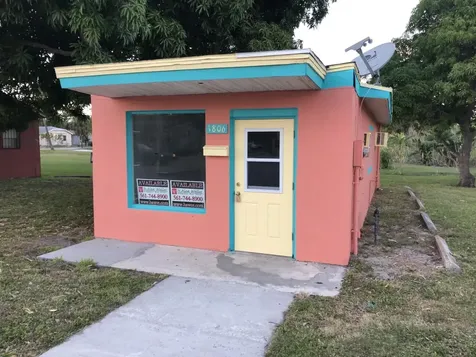 1806 Ave D Fort Pierce FL 34950
