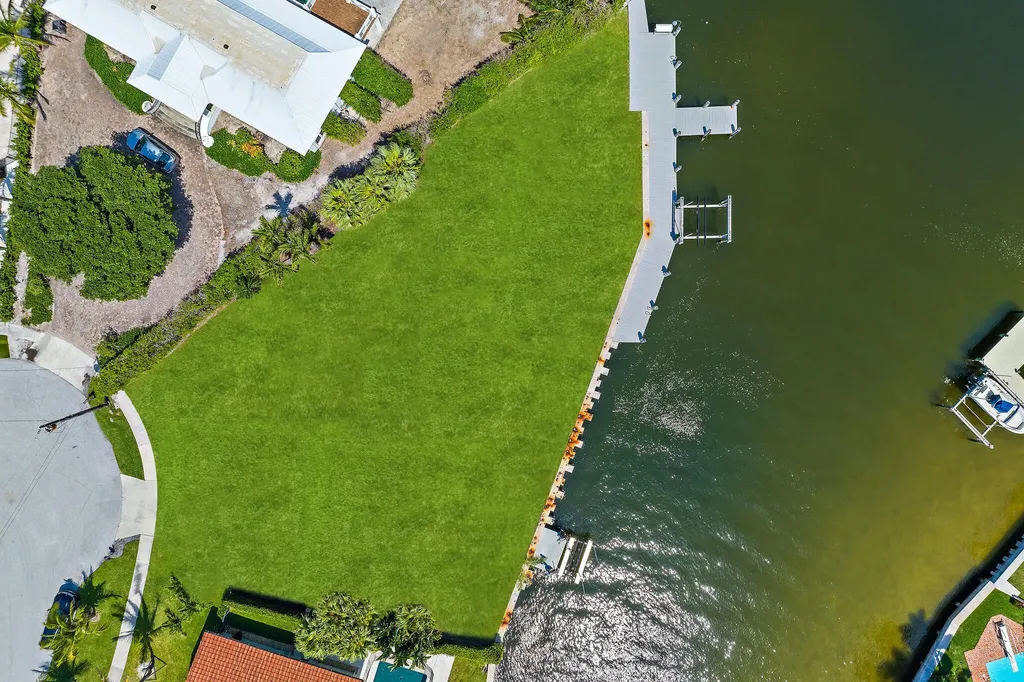 1454 Point Way North Palm Beach FL 33408