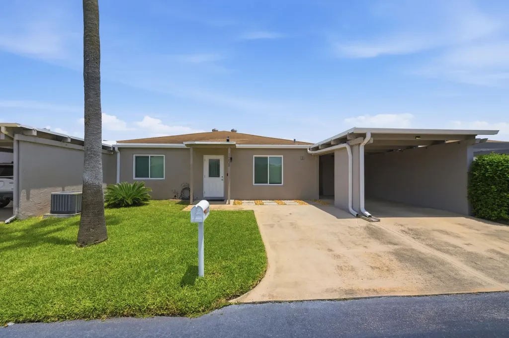 14832 Wildflower Lane Delray Beach FL 33446