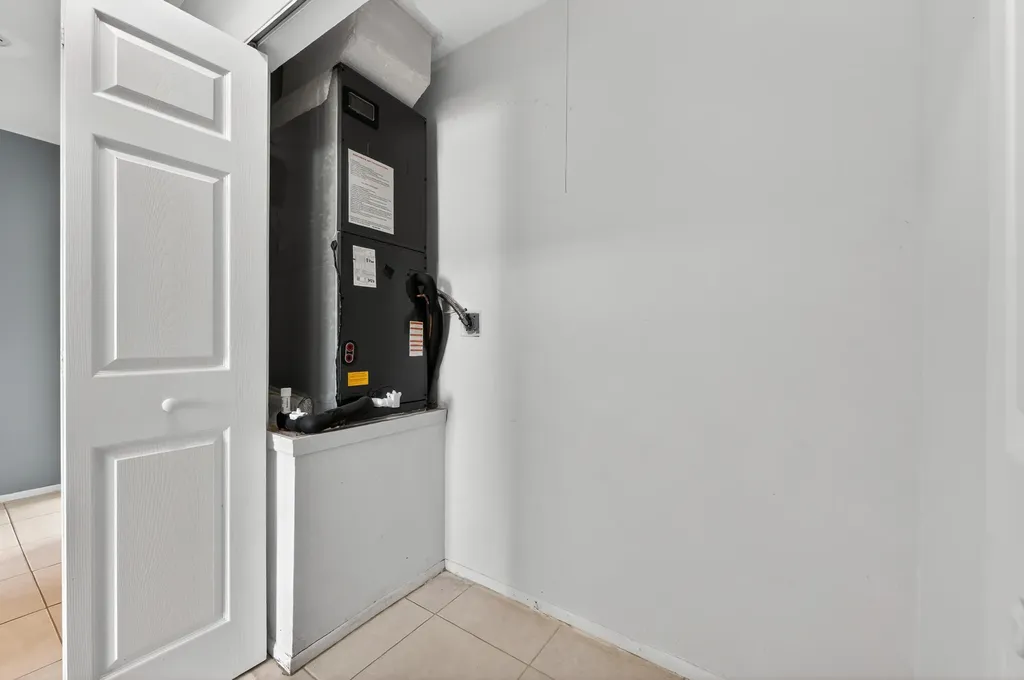 261 SW Cherryhill Road Port St Lucie FL 34953