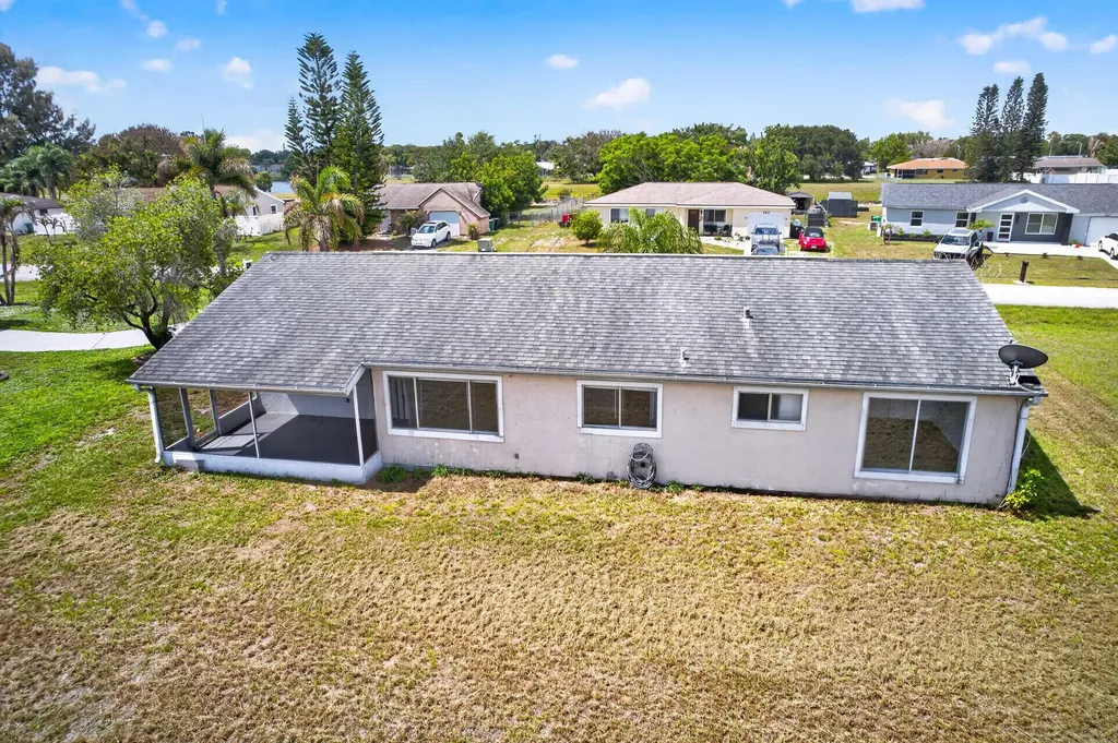 261 SW Cherryhill Road Port St Lucie FL 34953