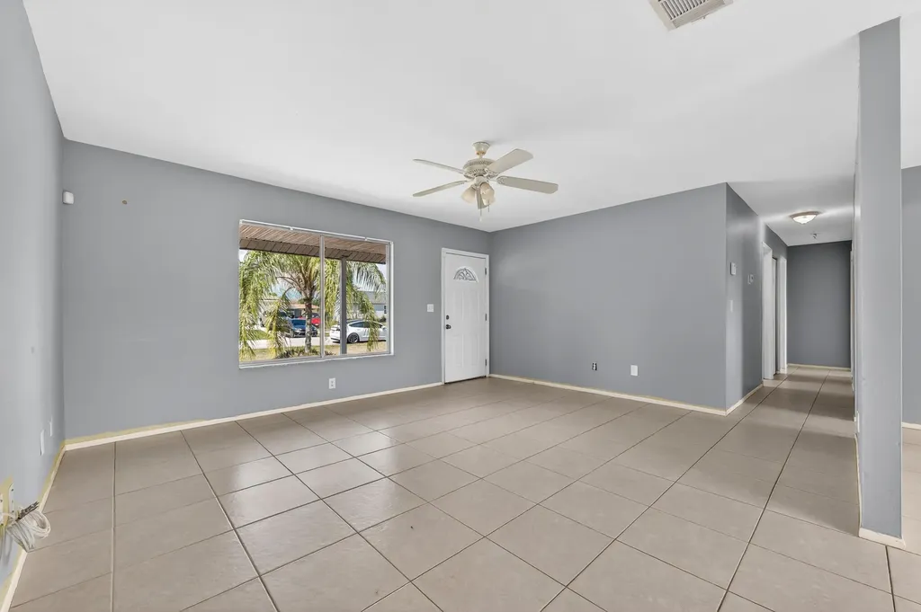 261 SW Cherryhill Road Port St Lucie FL 34953