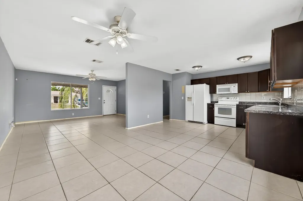 261 SW Cherryhill Road Port St Lucie FL 34953