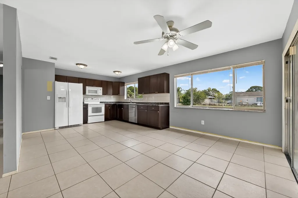 261 SW Cherryhill Road Port St Lucie FL 34953