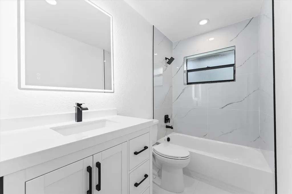 11580 NW 20th Drive NW Coral Springs FL 33071