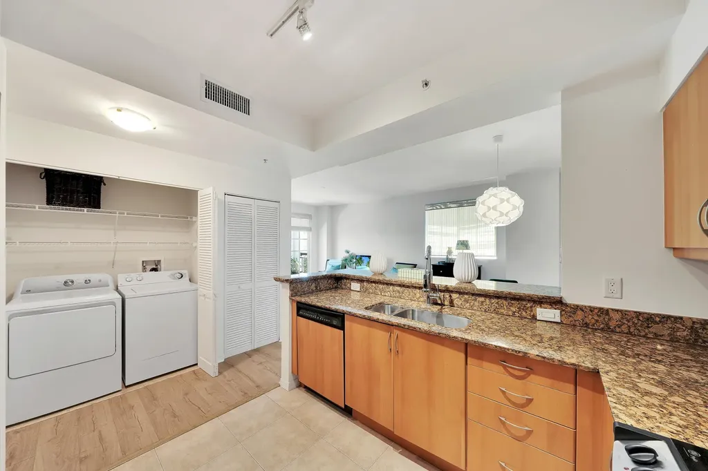 233 S Federal Highway Boca Raton FL 33432