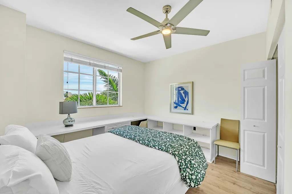 233 S Federal Highway Boca Raton FL 33432