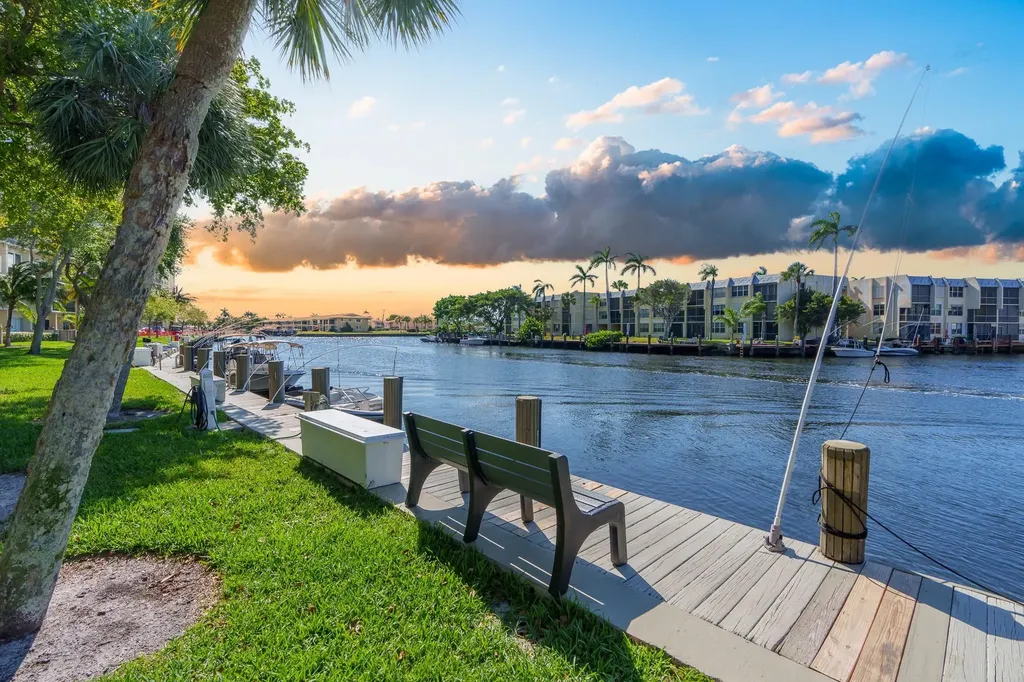 801 S Federal Highway Pompano Beach FL 33062