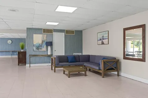 801 S Federal Highway Pompano Beach FL 33062