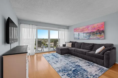 801 S Federal Highway Pompano Beach FL 33062