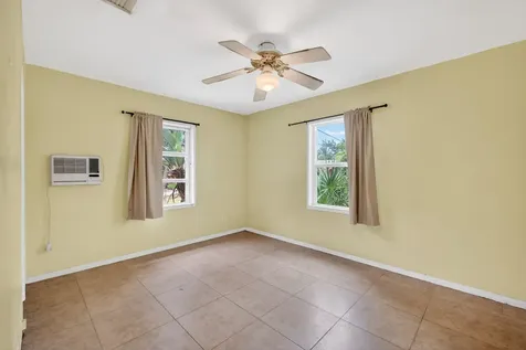 841 SW 18th Court Fort Lauderdale FL 33315