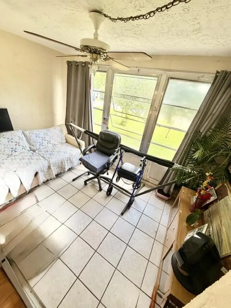 608 SW Natura Boulevard Deerfield Beach FL 33441