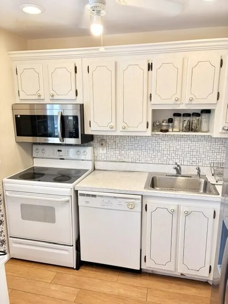 608 SW Natura Boulevard Deerfield Beach FL 33441