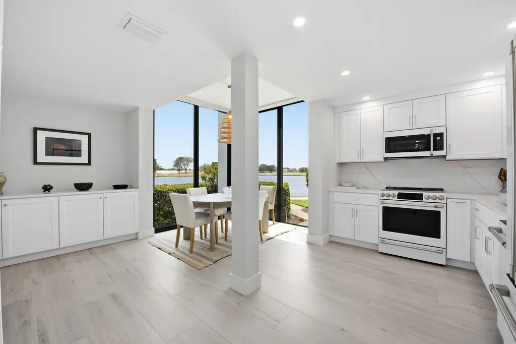 7768 Lakeside Boulevard Boca Raton FL 33434
