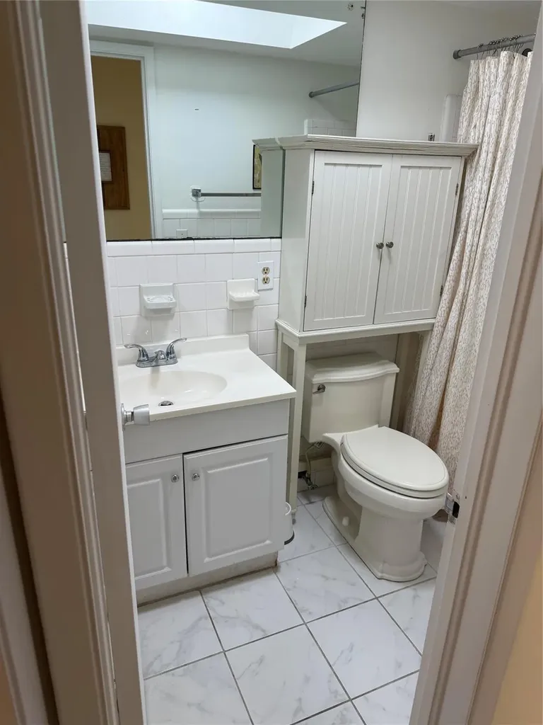 2841 NE 32nd Street Fort Lauderdale FL 33306
