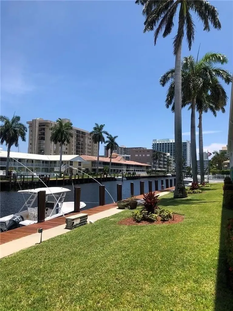 2841 NE 32nd Street Fort Lauderdale FL 33306