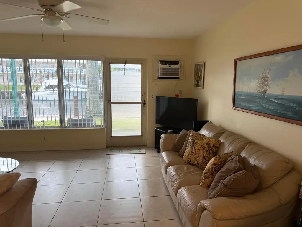 2841 NE 32nd Street Fort Lauderdale FL 33306