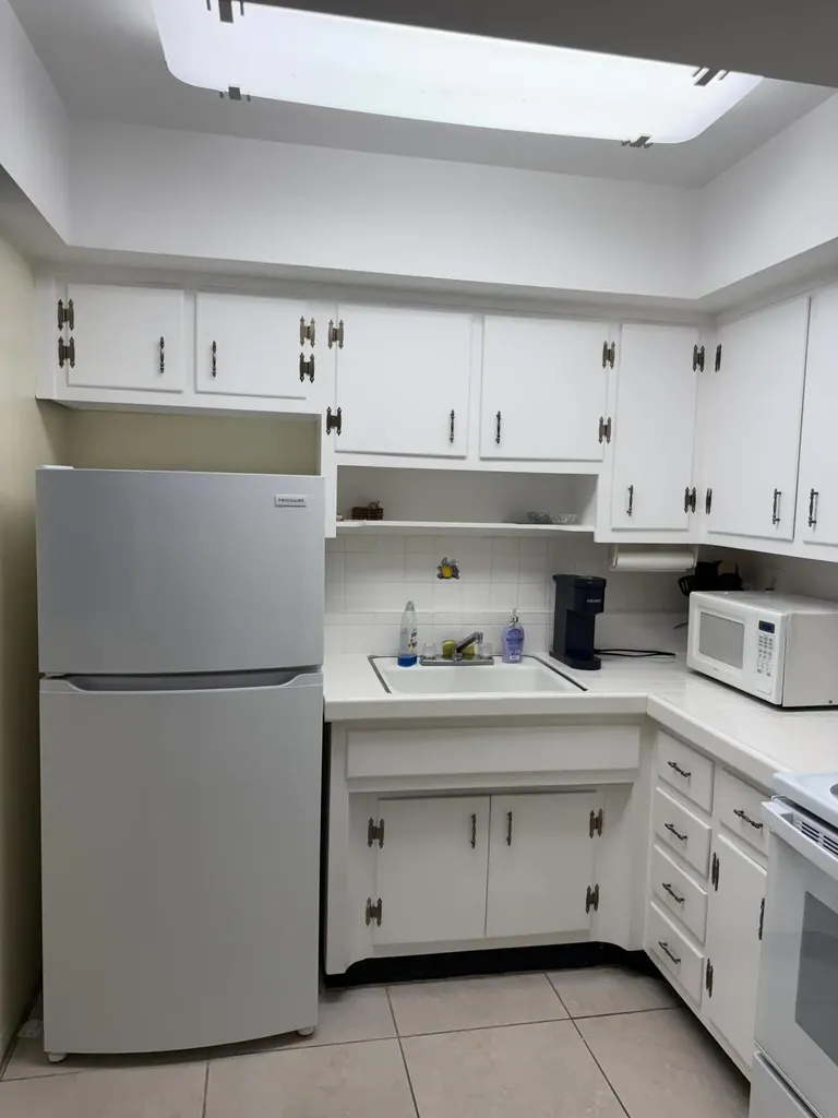2841 NE 32nd Street Fort Lauderdale FL 33306